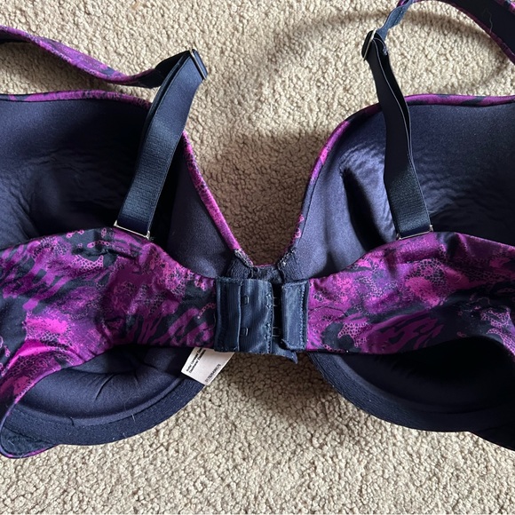 Excellent condition, lined - Picture 2 of 3